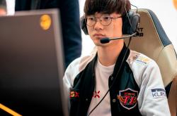 AYX-Faker连续十场比赛得分超过高光表现，MAD挑战极限！的简单介绍