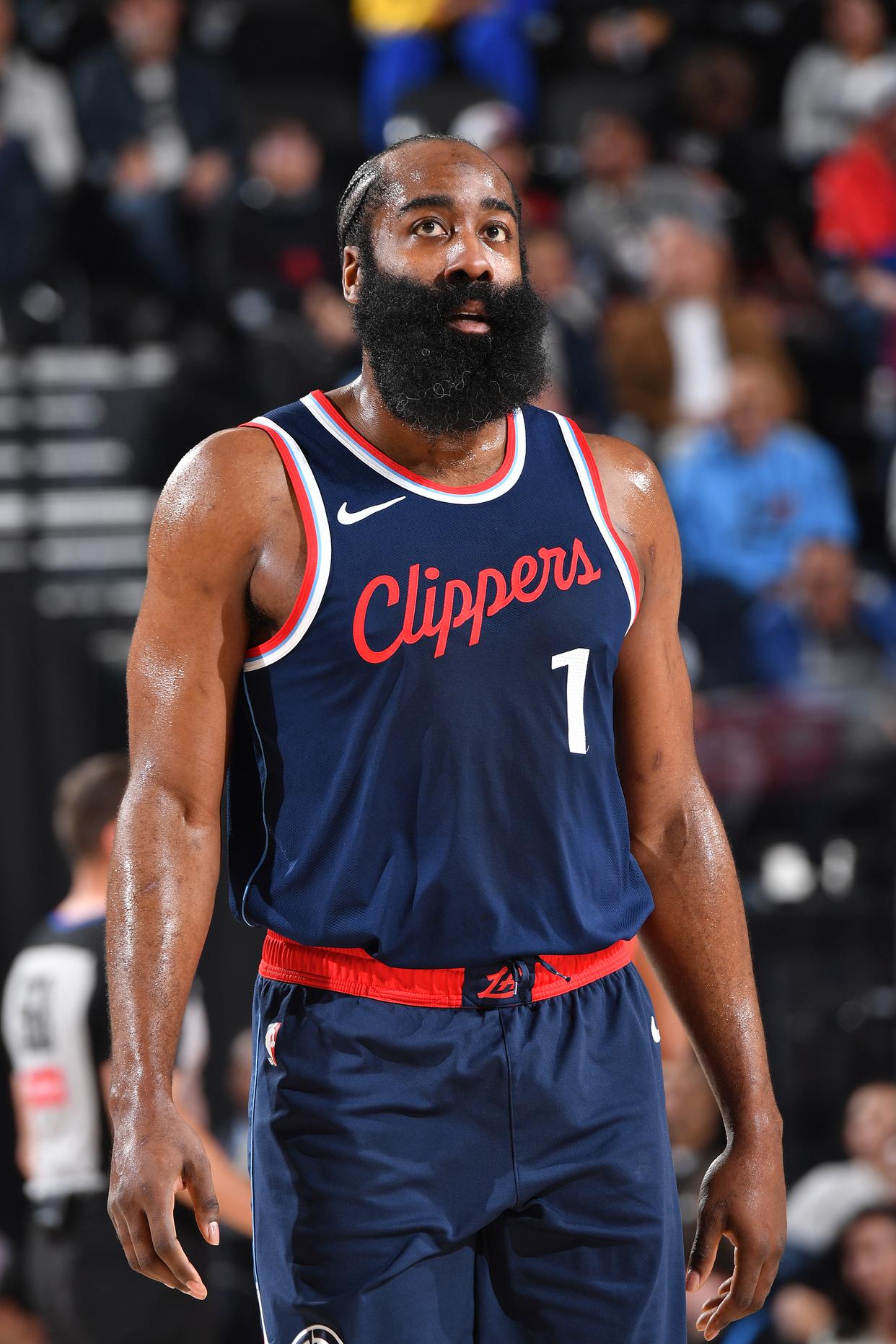 哈登连续十五场比赛得分超过爆冷，中国队挑战极限！的简单介绍